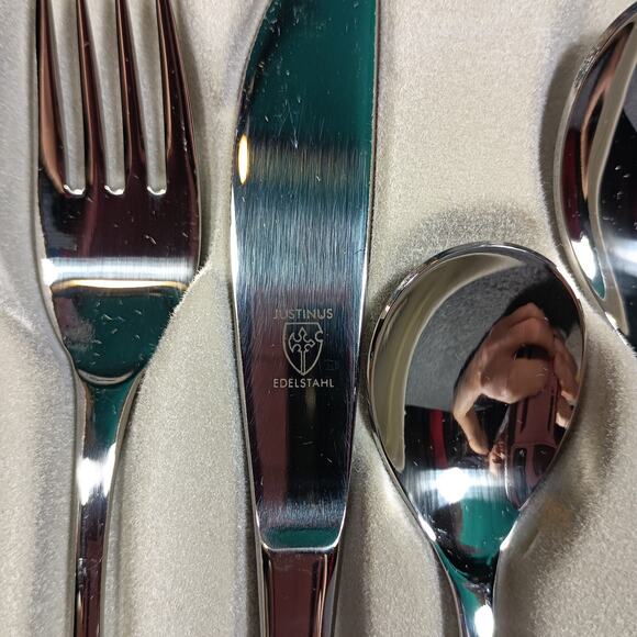 Justinus Kinderbesteck Clown Flatware Set 4 Pc Childrens Carnival Circus - Picture 3 of 9